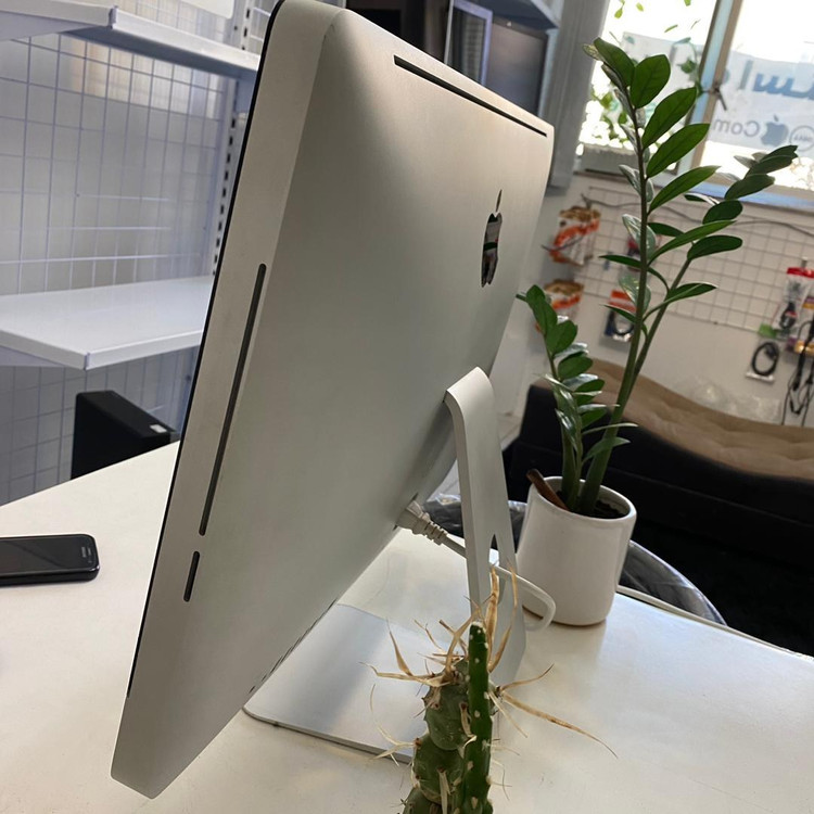 قبل خربد تماس بگیرید کامپیوتر آل این وان استو ک اپل iMac A1311 i5 رم 4 گیگابایت مناسب برای حسابداری و اداری (استوک شو روم بدون کارکرد با گارانتی 12 ماهه )